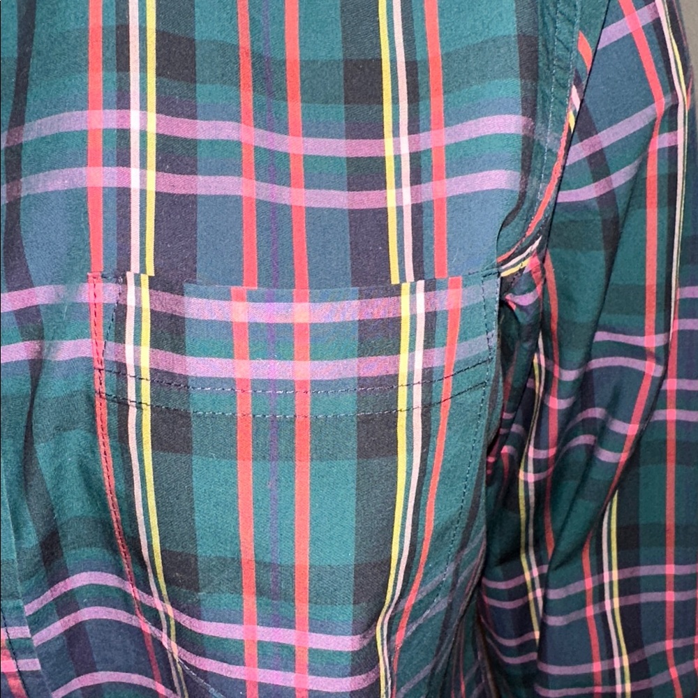 100% Cotton J. Crew Green and Red Plaid Casual Woman's Shirt Size 6. - Picture 8 of 16